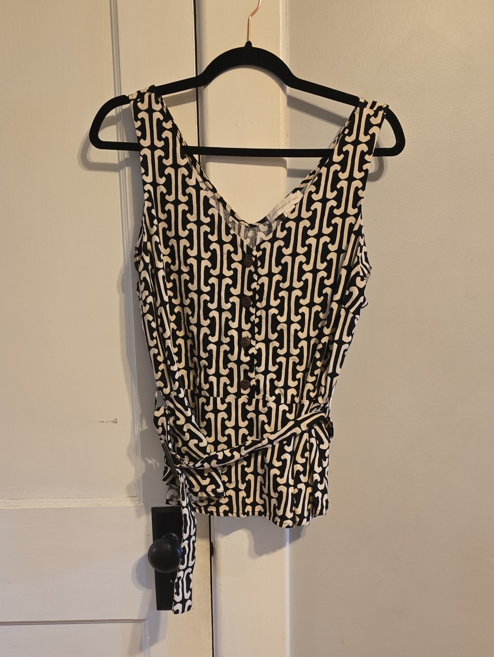 Monteau Black & White Geometric Waist-Tie Tank With peplum